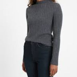 Banana Republic gray mock neck ribbed sweater